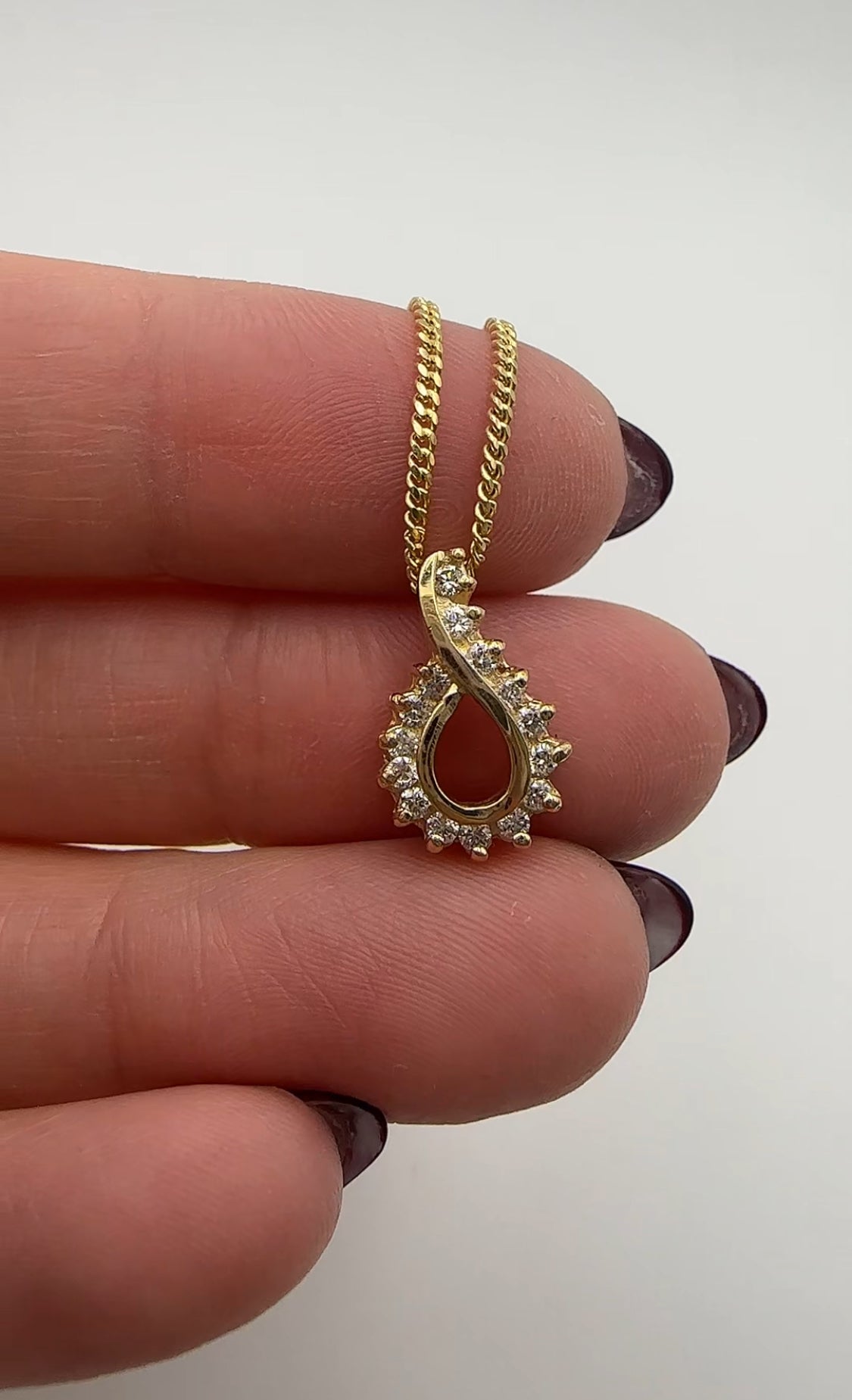 Unique Pendant 14k Yellow Gold with Natural Diamonds