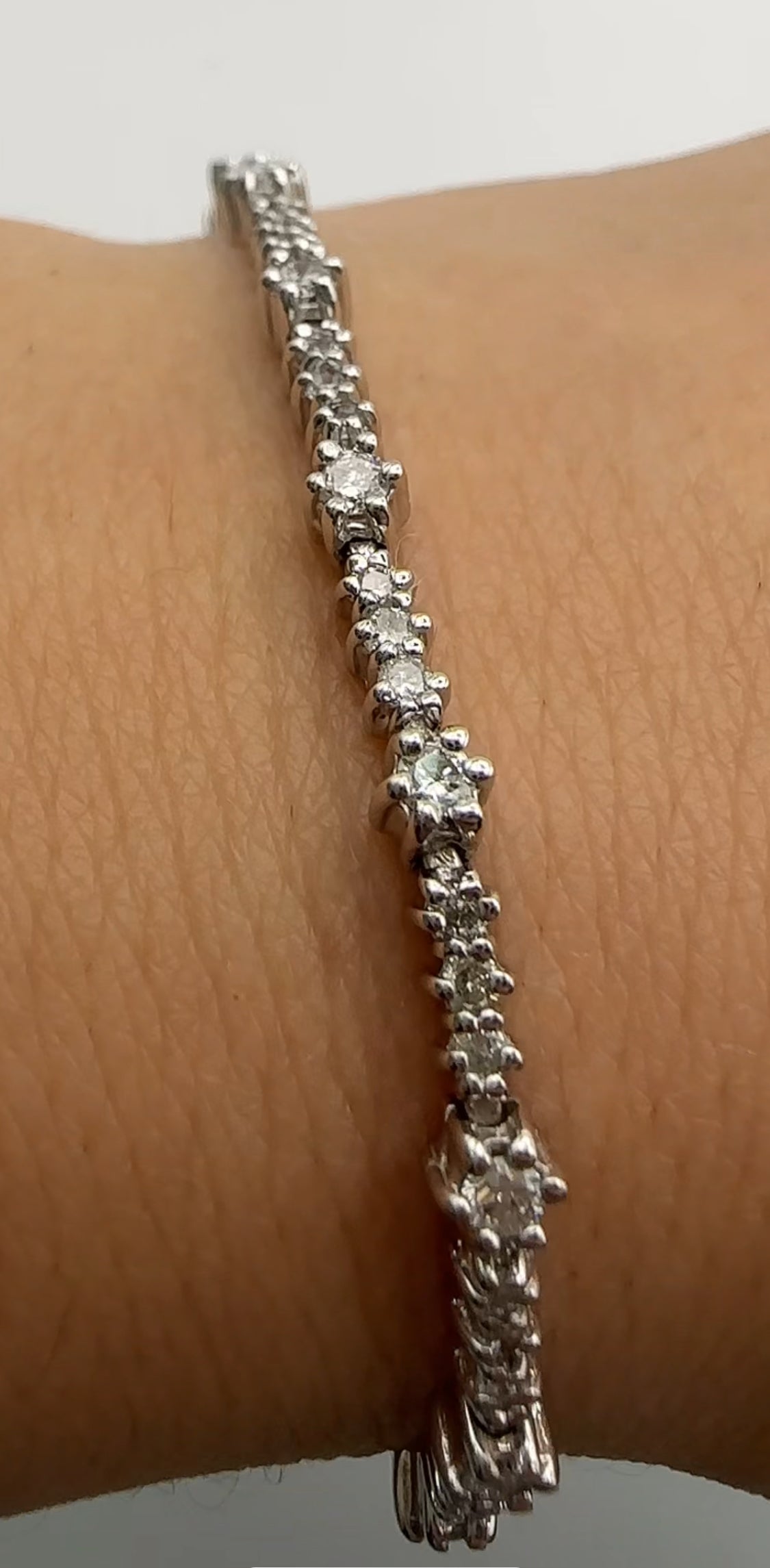 14k White Gold Tennis Bracelet Natural Diamonds