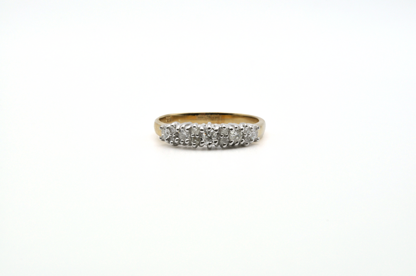 Yellow Gold Ring With a Row of Round Diamonds