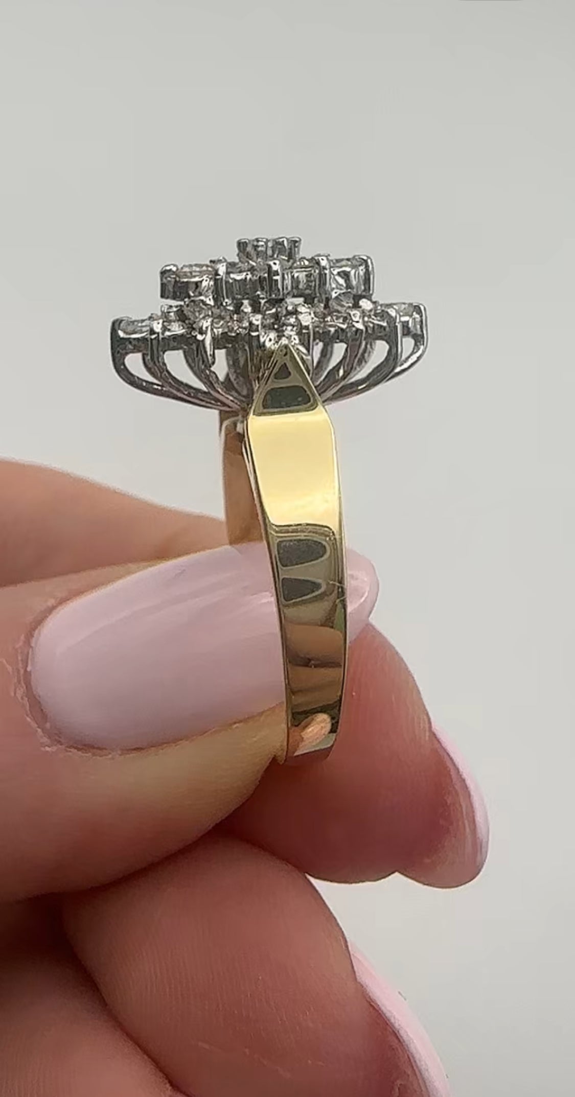 Vintage Diamond Ring 14k Yellow Gold