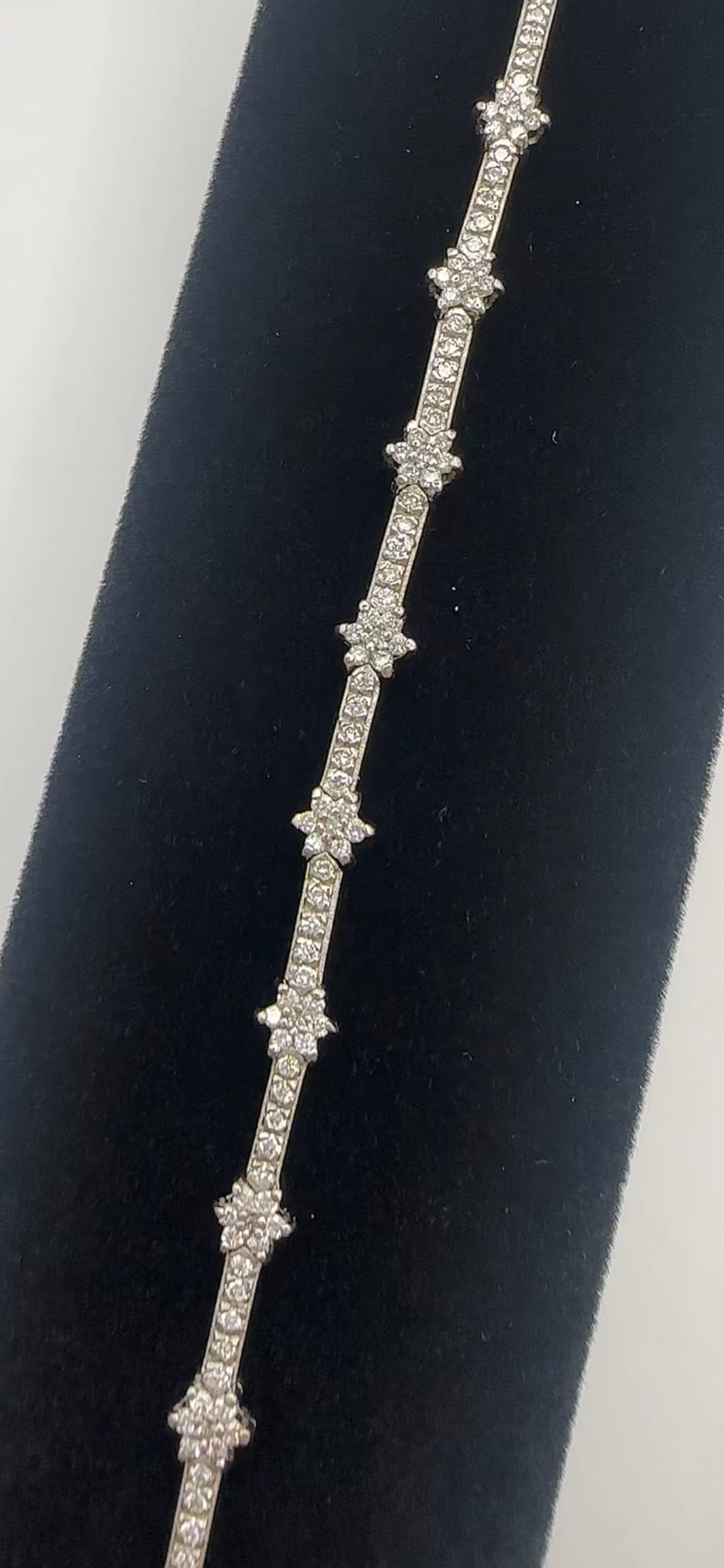 Gorgeous Tennis Bracelet 14k, Natural Diamonds