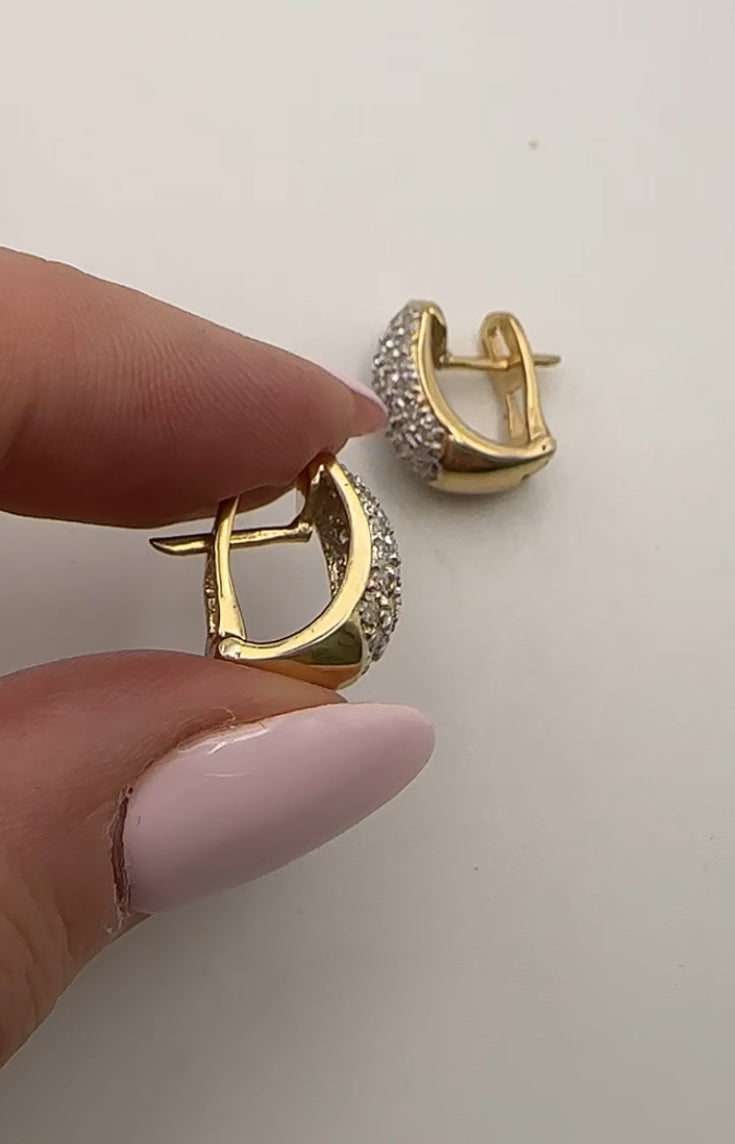 Gold Cluster Diamond Earrings