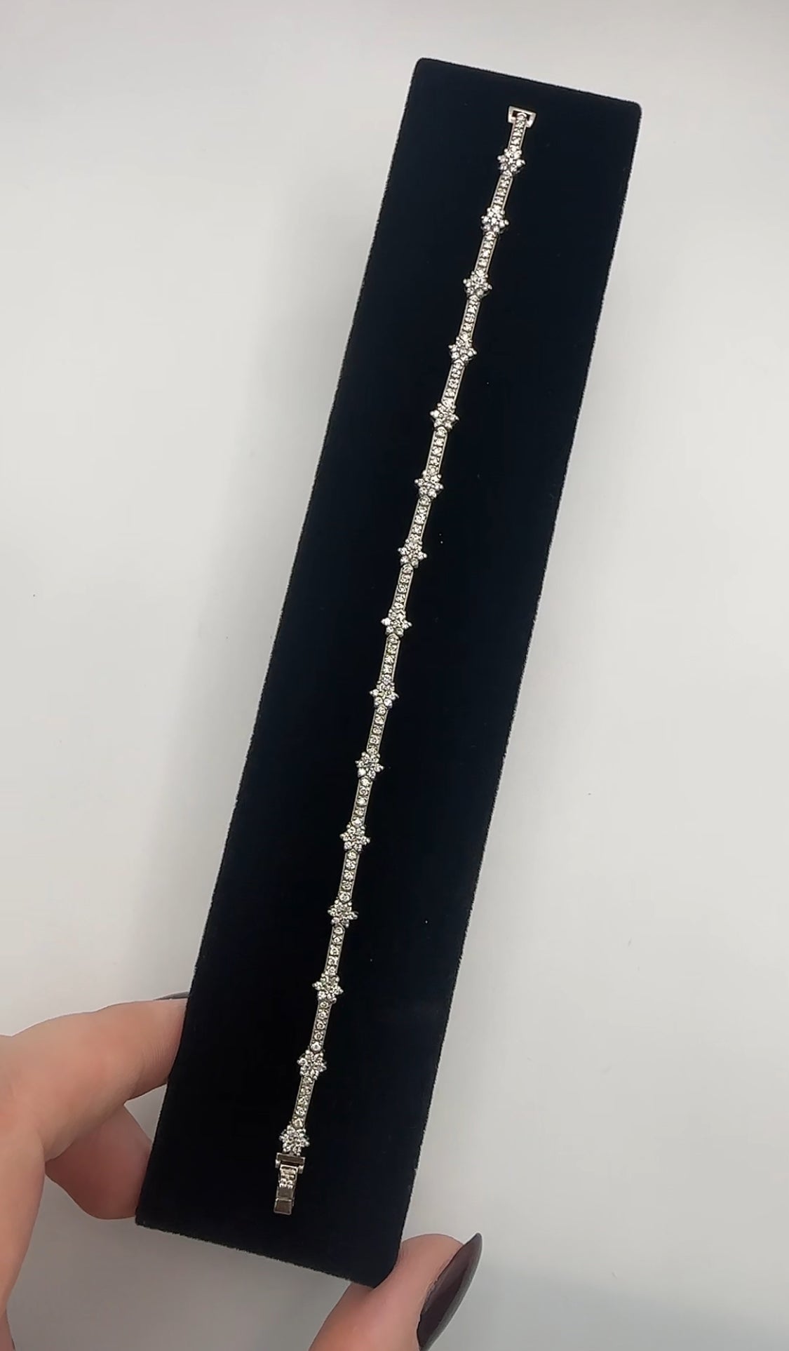 Gorgeous Tennis Bracelet 14k, Natural Diamonds