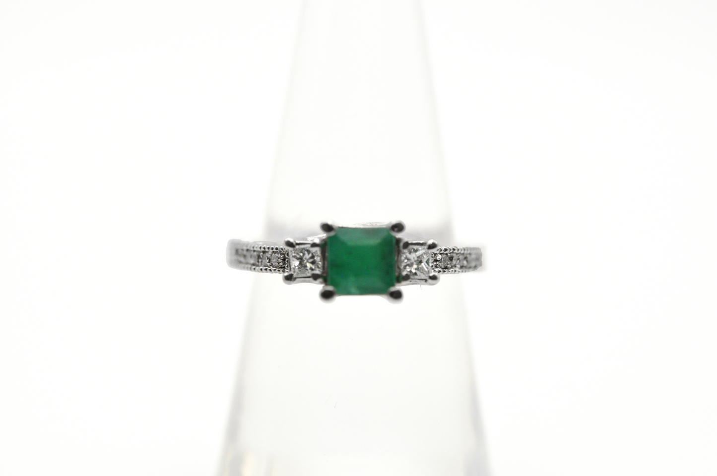 White Gold Emerald Ring with 2 Diamonds Side Stones