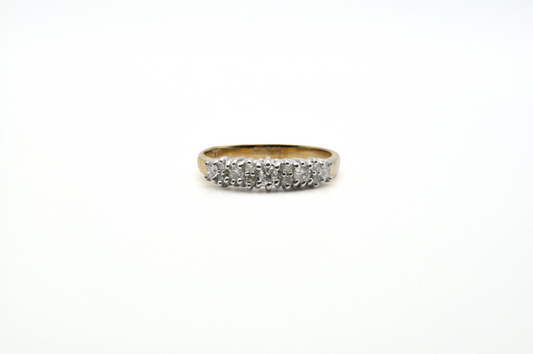 Yellow Gold Ring With a Row of Round Diamonds