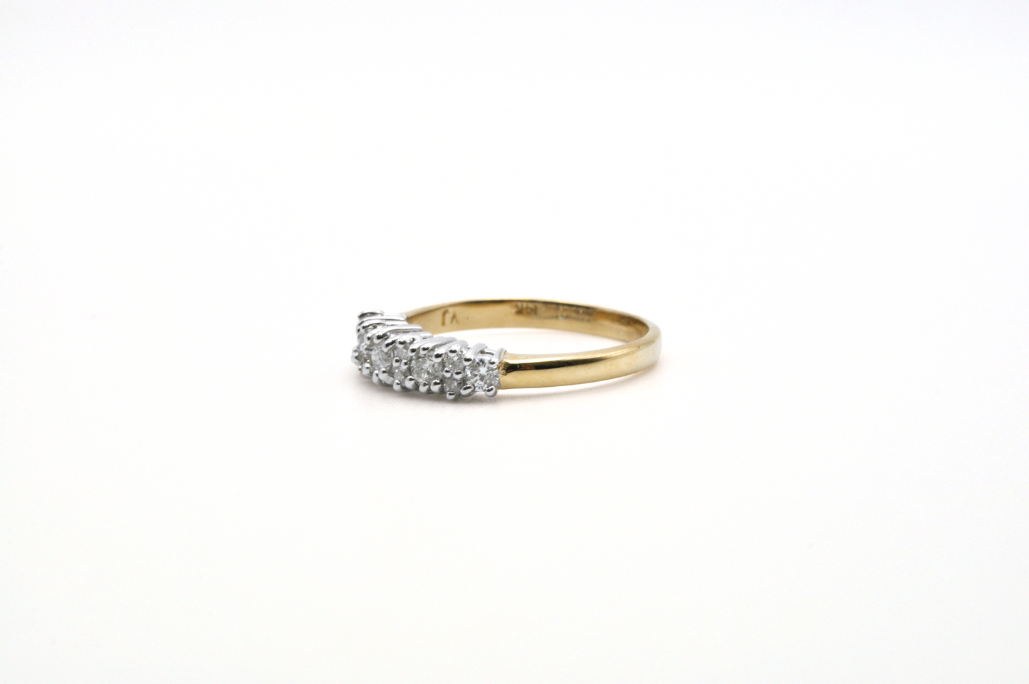 Yellow Gold Ring With a Row of Round Diamonds