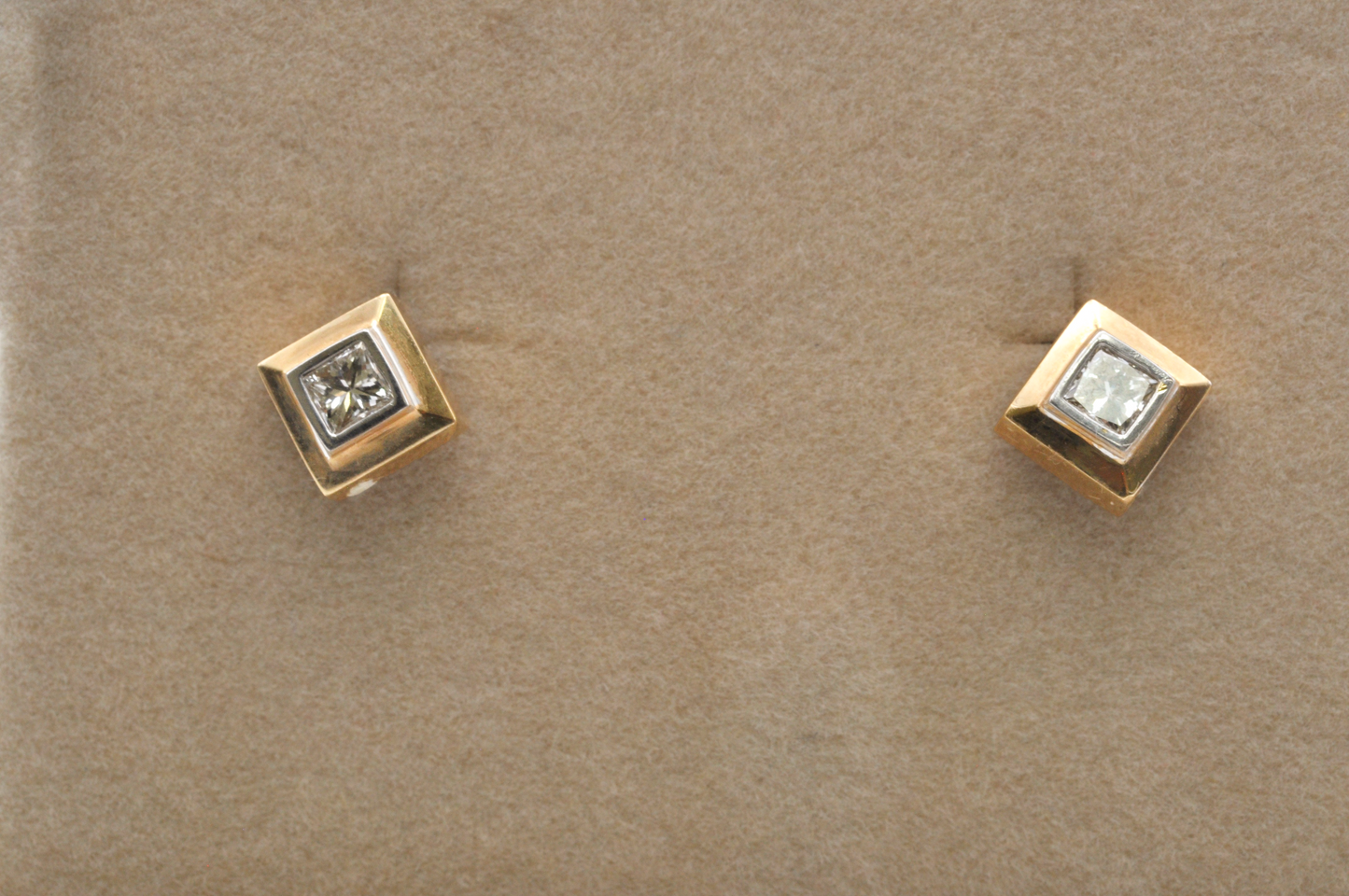 Yellow Gold Square Shaped Stud Earrings with a Diamond Center Stone