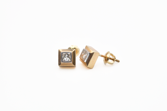 Yellow Gold Square Shaped Stud Earrings with a Diamond Center Stone
