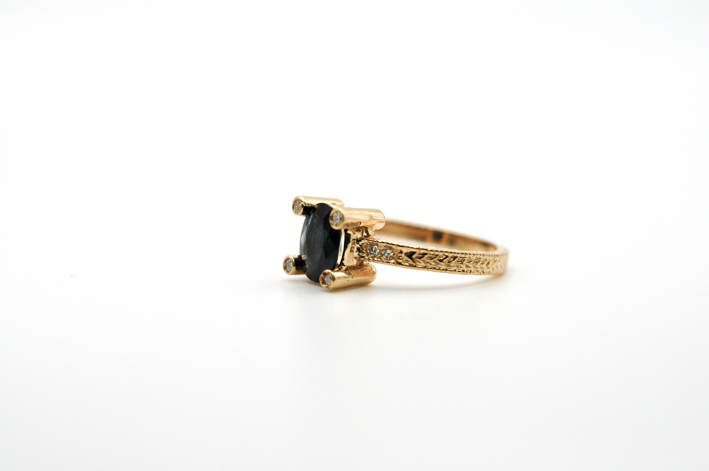 Vintage Yellow Gold Blue Sapphire Ring with Diamond Accents