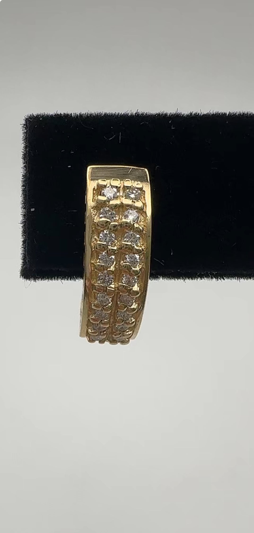 Gold and Diamond Dangle Earring